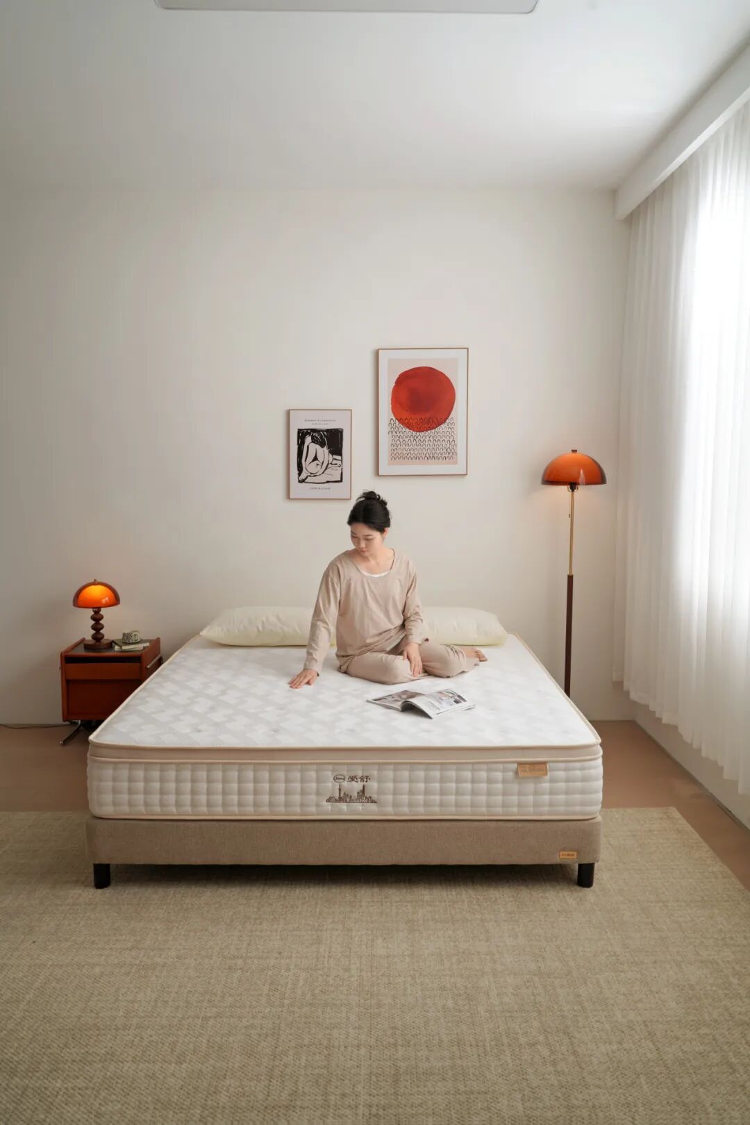 爱舒床垫 ×《温暖的客栈》开启2026治愈系夏天-Asnug Mattress — Refined Sleep from Shanghai